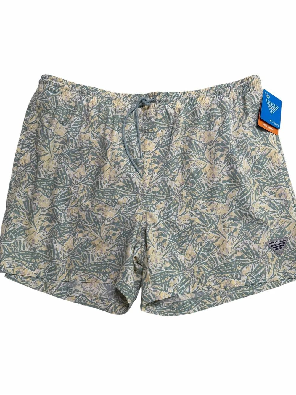 Columbia Men’s Leaf-Print Swim Trunks in Sage and Cream